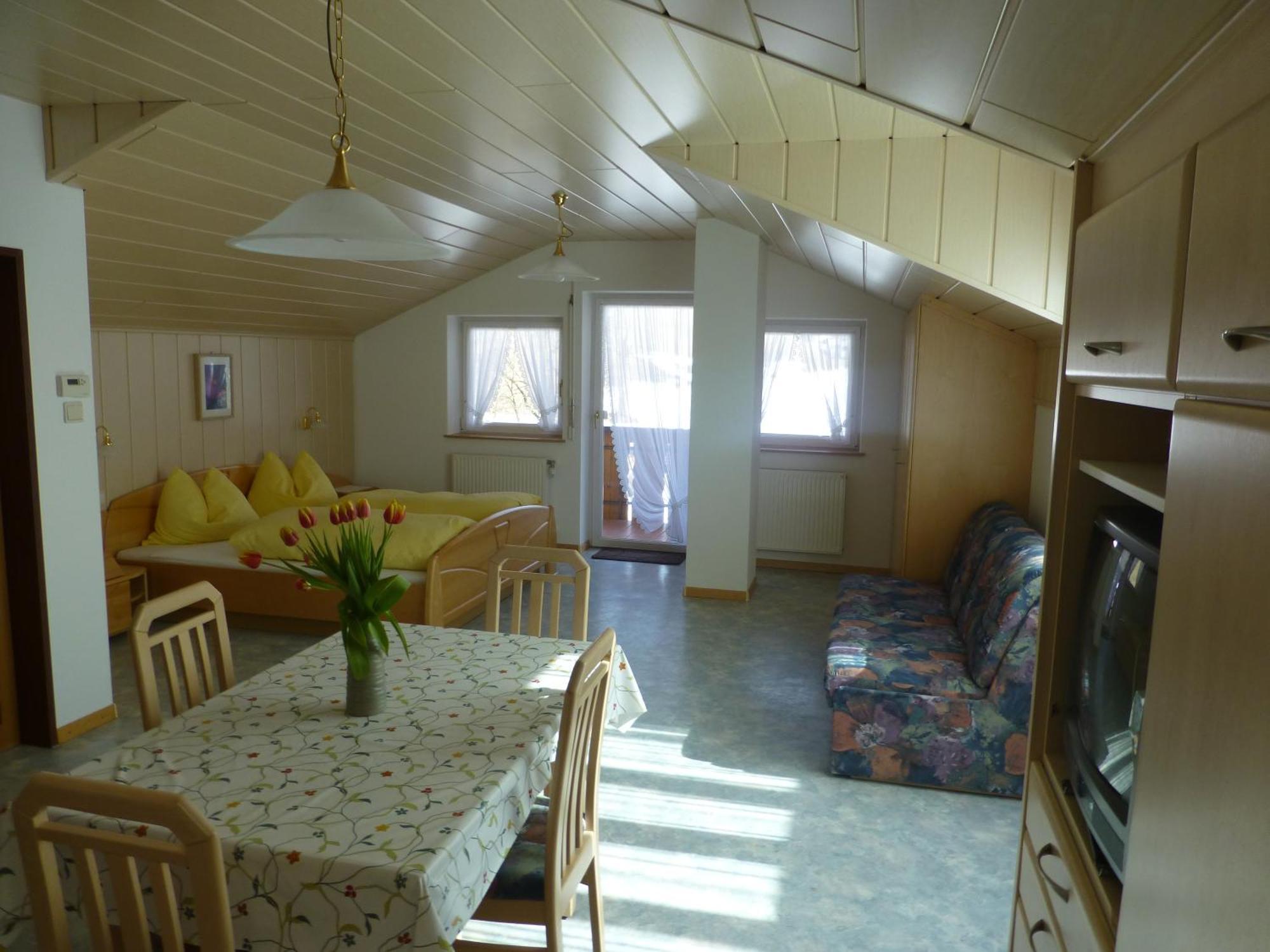 Garni Helfer Bed & Breakfast Dobbiaco Exterior foto